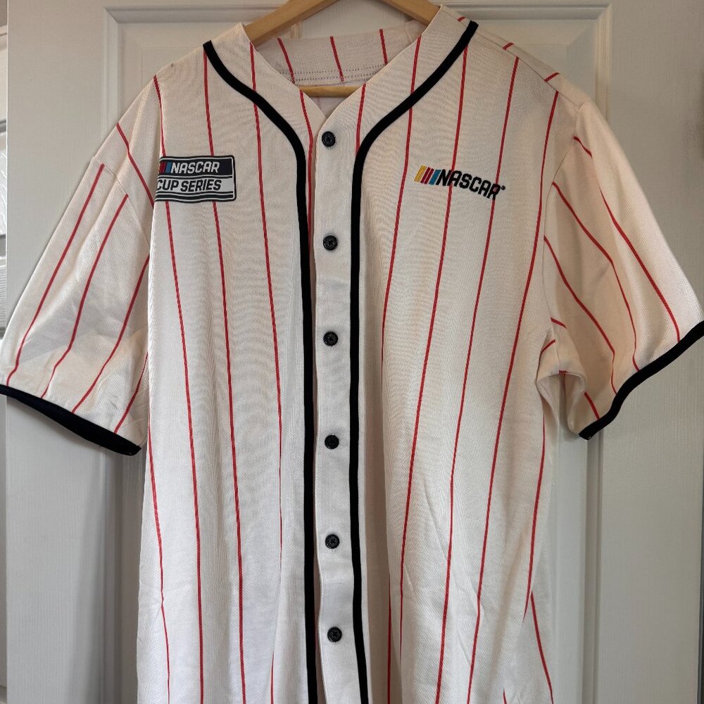 NASCAR Cup Series Championship Racing Striped Button-Down Jersey Shirt L/G NWT!